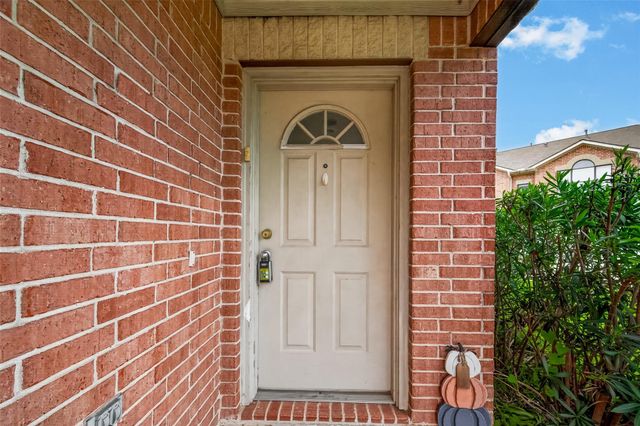 5941 South Loop E 104, Houston, TX 77033
