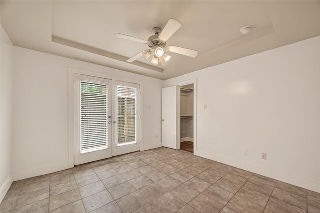 5941 South Loop E 104, Houston, TX 77033