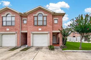 5941 South Loop E 104, Houston, TX 77033