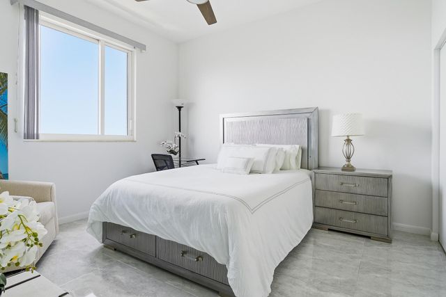 1551 N Flagler Drive Lph 11, West Palm Beach, FL 33401