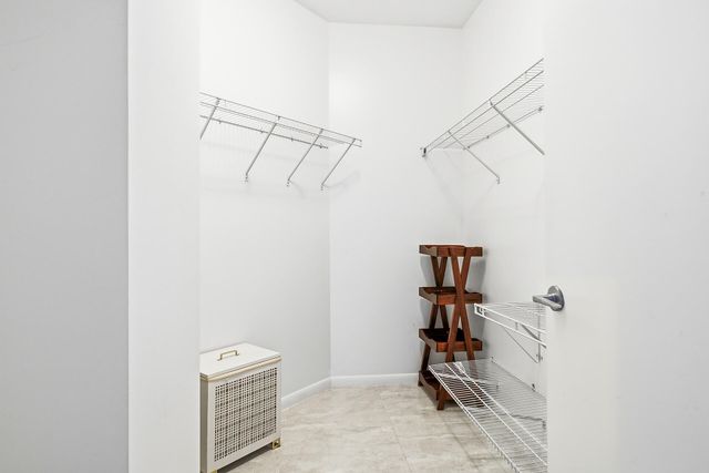 1551 N Flagler Drive Lph 11, West Palm Beach, FL 33401