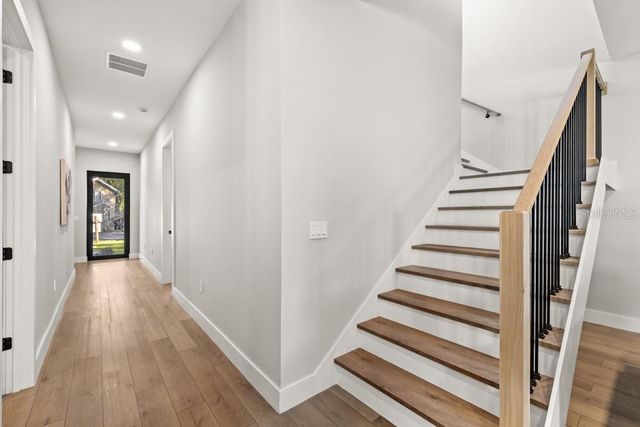 1812 E KALEY AVENUE, Orlando, FL 32806