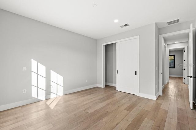 1812 E KALEY AVENUE, Orlando, FL 32806