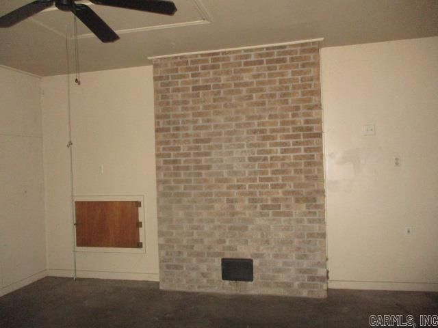 48 Plantation Acres Dr, Little Rock, AR 72210