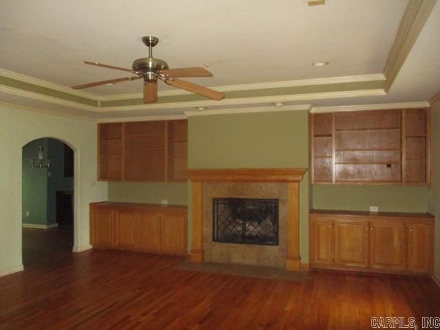 48 Plantation Acres Dr, Little Rock, AR 72210