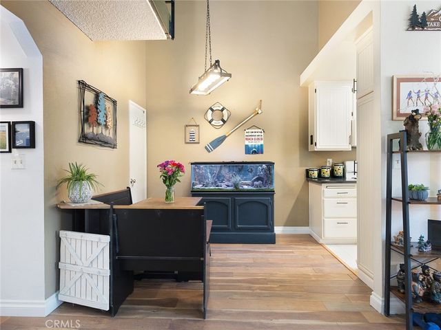 18053 Sundowner Way 626, Canyon Country, CA 91387
