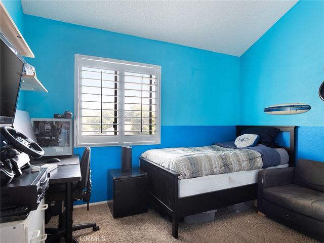 18053 Sundowner Way 626, Canyon Country, CA 91387