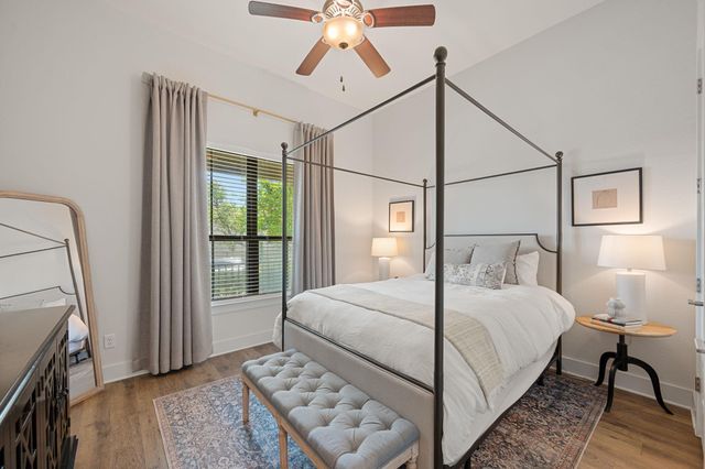 1005 Wolf Hollow DR, Georgetown, TX 78628