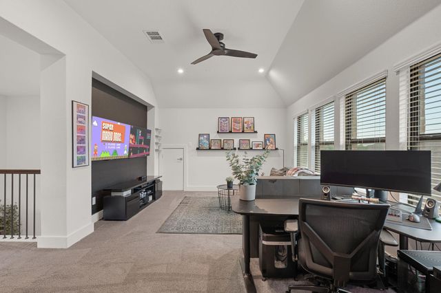 1005 Wolf Hollow DR, Georgetown, TX 78628