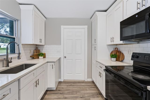 821 NOCTURNE DRIVE, Chuluota, FL 32766