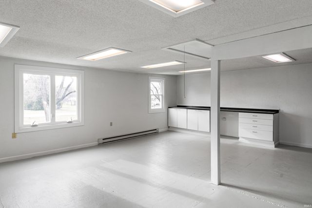 1804 E 19th Street, Muncie, IN 47302