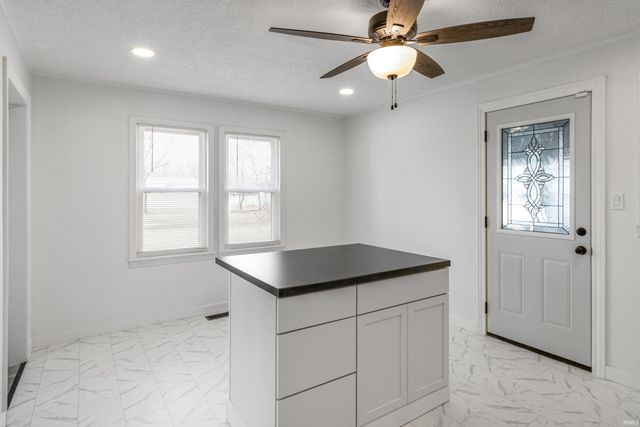 1804 E 19th Street, Muncie, IN 47302