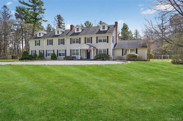 1862 Muttontown Road, Muttontown, NY 11791