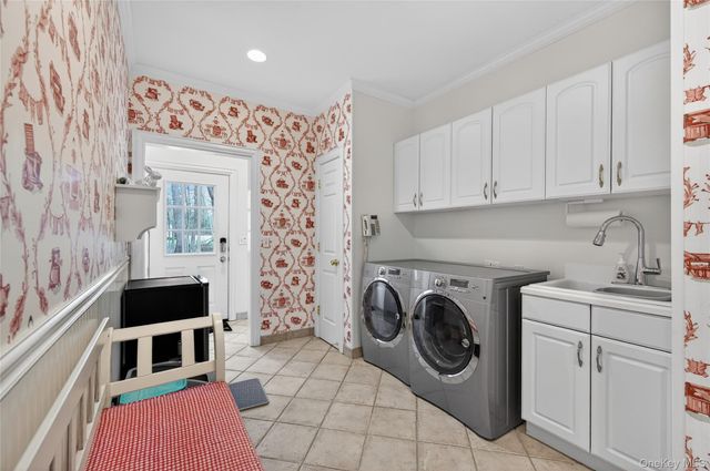1862 Muttontown Road, Muttontown, NY 11791