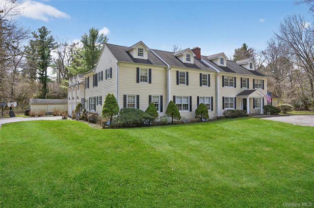 1862 Muttontown Road, Muttontown, NY 11791