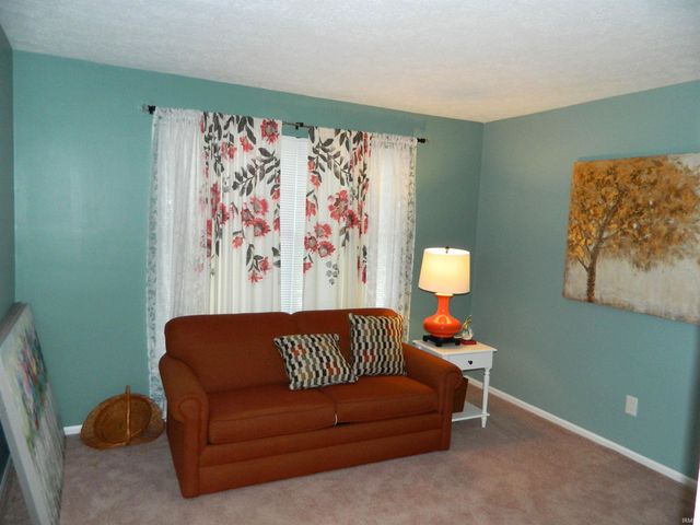 2648 E Windermere Woods Drive, Bloomington, IN 47401