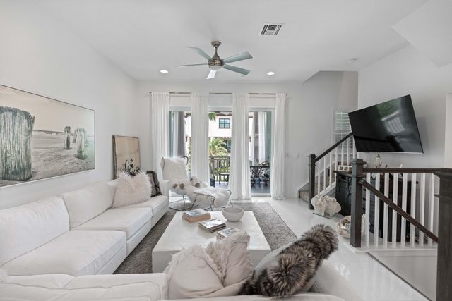 3024 Franklin Place, Palm Beach Gardens, FL 33418