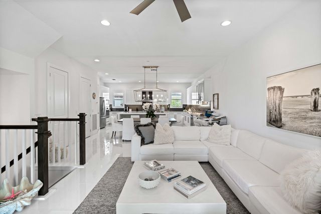 3024 Franklin Place, Palm Beach Gardens, FL 33418