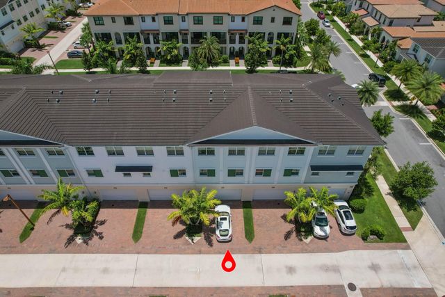 3024 Franklin Place, Palm Beach Gardens, FL 33418