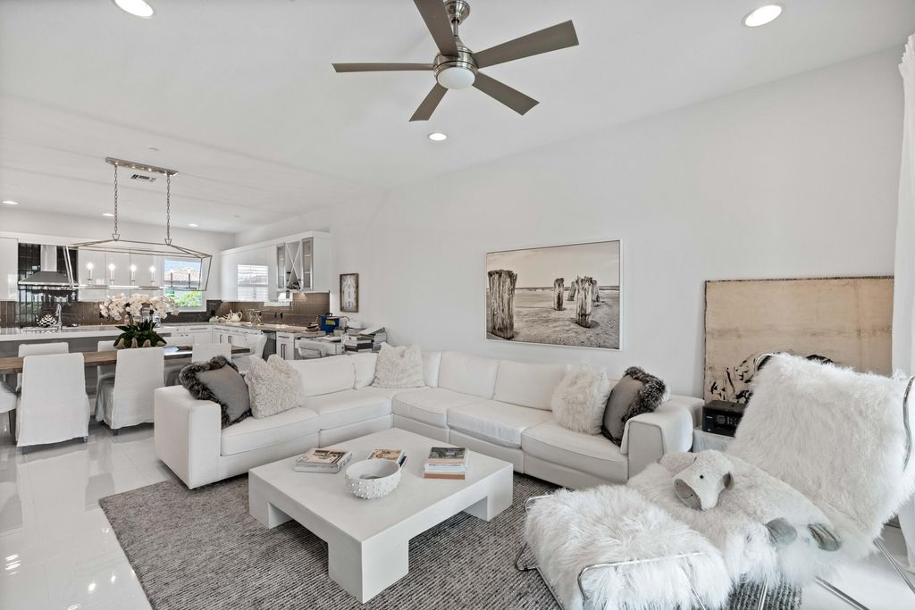 3024 Franklin Place, Palm Beach Gardens, FL 33418