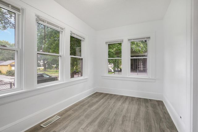 1815 25th Avenue N, Minneapolis, MN 55411