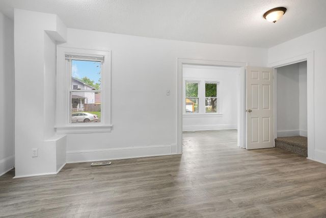 1815 25th Avenue N, Minneapolis, MN 55411