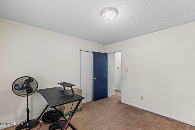 376 W Frances Street, Jacksonville, NC 28546