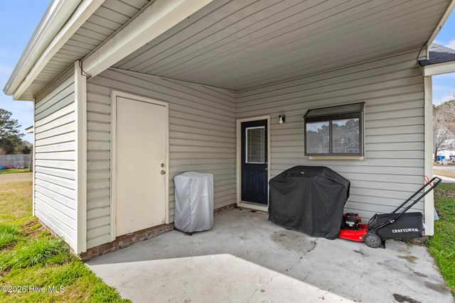 376 W Frances Street, Jacksonville, NC 28546