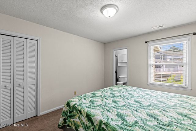 376 W Frances Street, Jacksonville, NC 28546