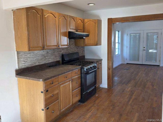 125 Greenwood Drive, North Babylon, NY 11703