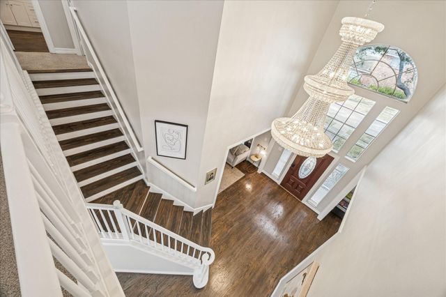 15910 Park Center Drive, Houston, TX 77059