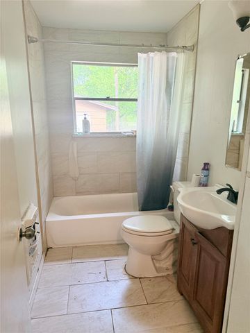 330 24th Street NW, Paris, TX 75460