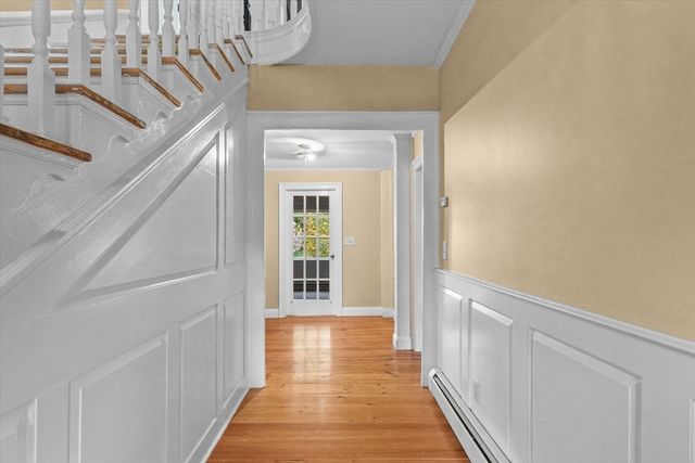285 Main Street, Groveland, MA 01834