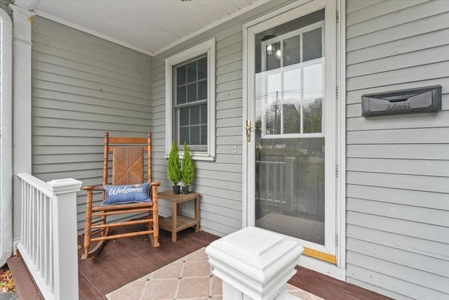 285 Main Street, Groveland, MA 01834