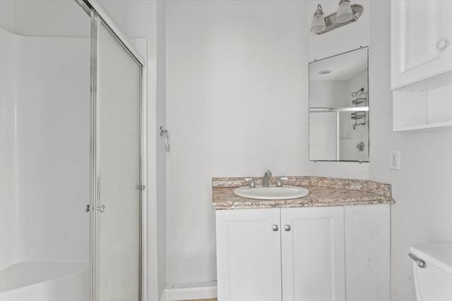 285 Main Street, Groveland, MA 01834