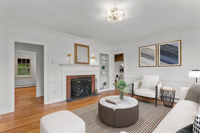 285 Main Street, Groveland, MA 01834