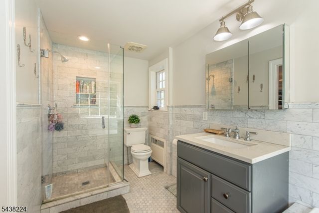 77 Forest Hill Rd, West Orange Twp., NJ 07052