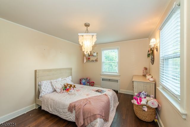 77 Forest Hill Rd, West Orange Twp., NJ 07052