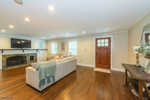77 Forest Hill Rd, West Orange Twp., NJ 07052
