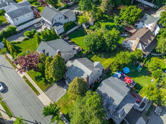77 Forest Hill Rd, West Orange Twp., NJ 07052