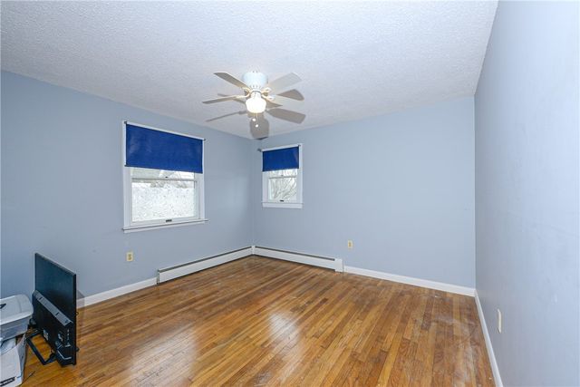 25 Watson Drive, Portsmouth, RI 02871