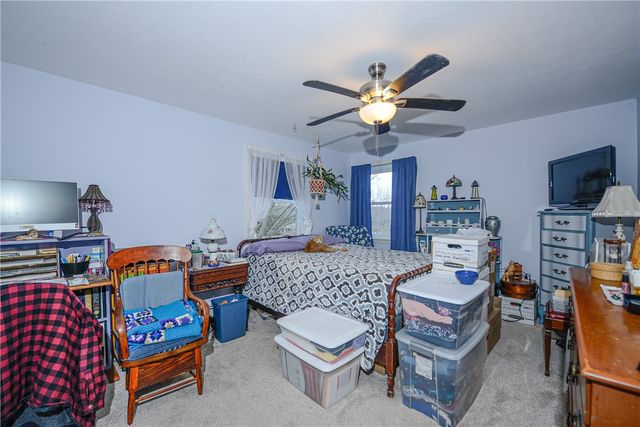 25 Watson Drive, Portsmouth, RI 02871