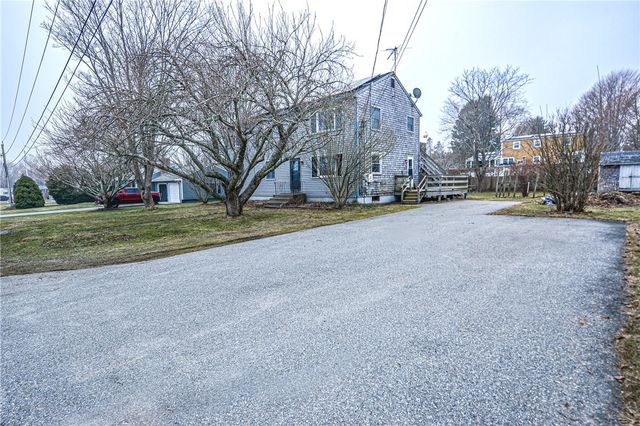 25 Watson Drive, Portsmouth, RI 02871