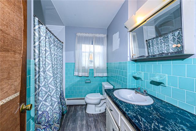 25 Watson Drive, Portsmouth, RI 02871