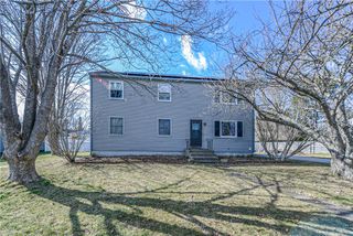 25 Watson Drive, Portsmouth, RI 02871