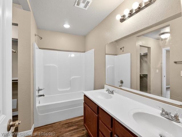 213 Curtis Lane, Poteau, OK 75953