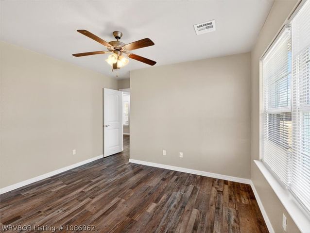 213 Curtis Lane, Poteau, OK 75953