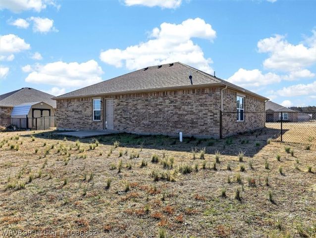 213 Curtis Lane, Poteau, OK 75953