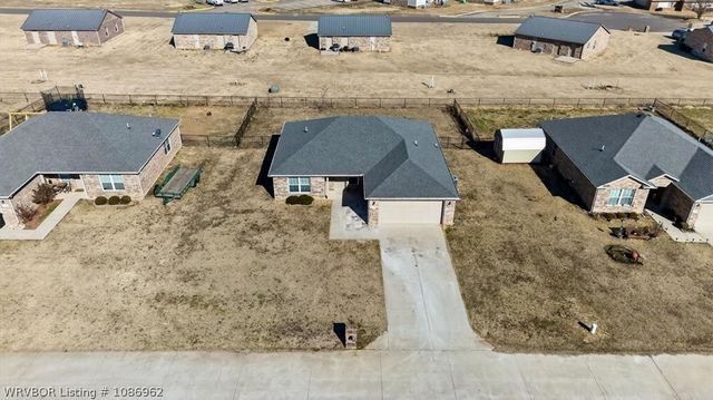 213 Curtis Lane, Poteau, OK 75953