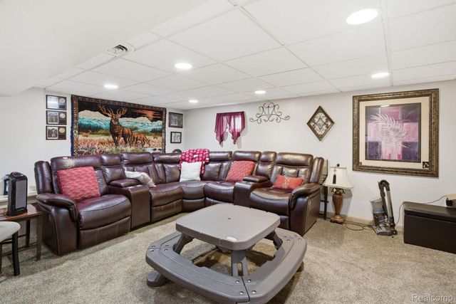 6511 Coleman Street, Dearborn, MI 48126